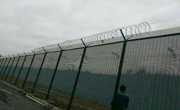 监狱围栏